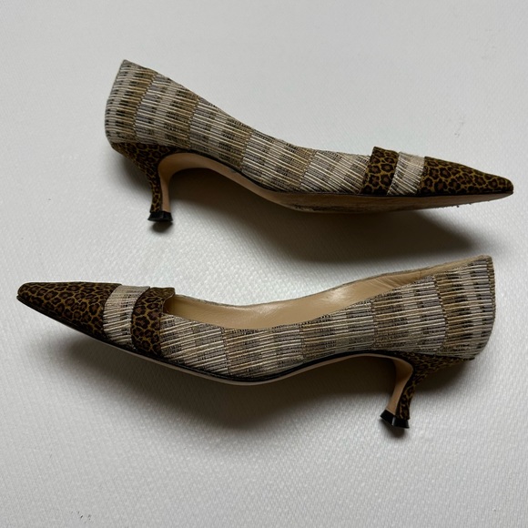 Manolo Blahnik Leopard/Striped Pointed Toe Kitten Heels Size 39 1/2 EUC - Picture 3 of 16